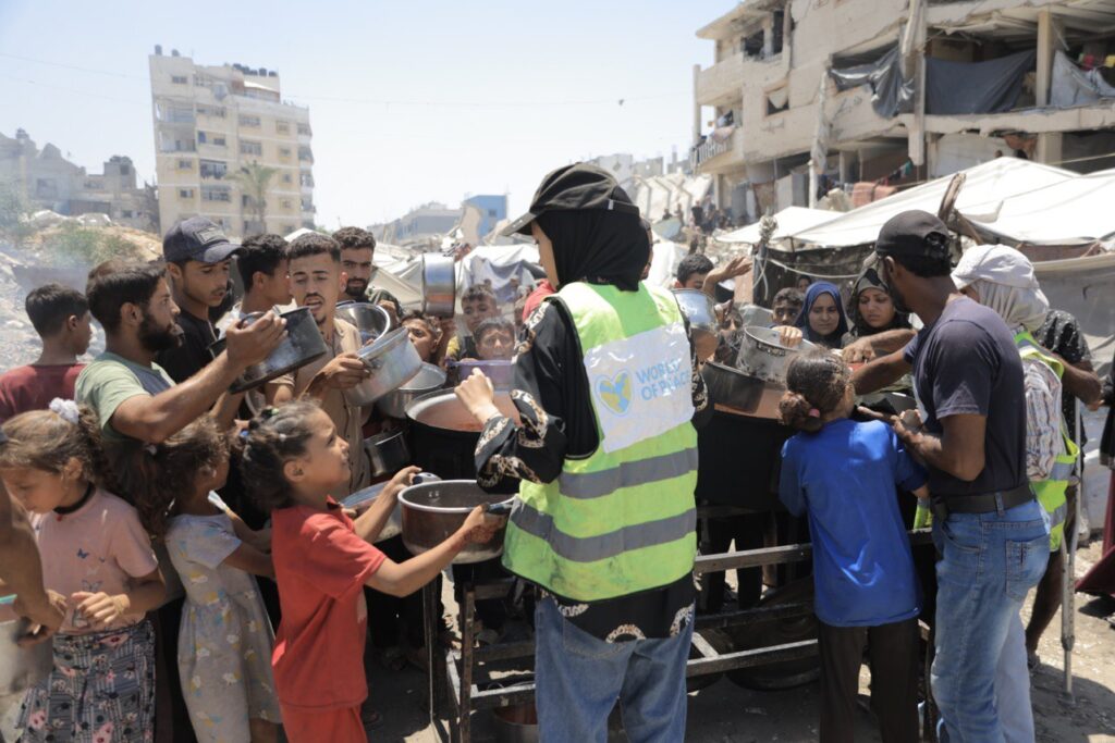 Unsere Foodbank in Gaza: Der Hunger kennt kein Warten. Wir auch nicht.